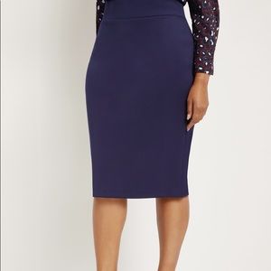 NWT Eloquii Navy Neoprene Pencil Skirt